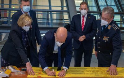 Für eine Bundeswehr mit parlamentarischem Rückhalt – Aktion „Gelbe Bänder“ im Bundestag